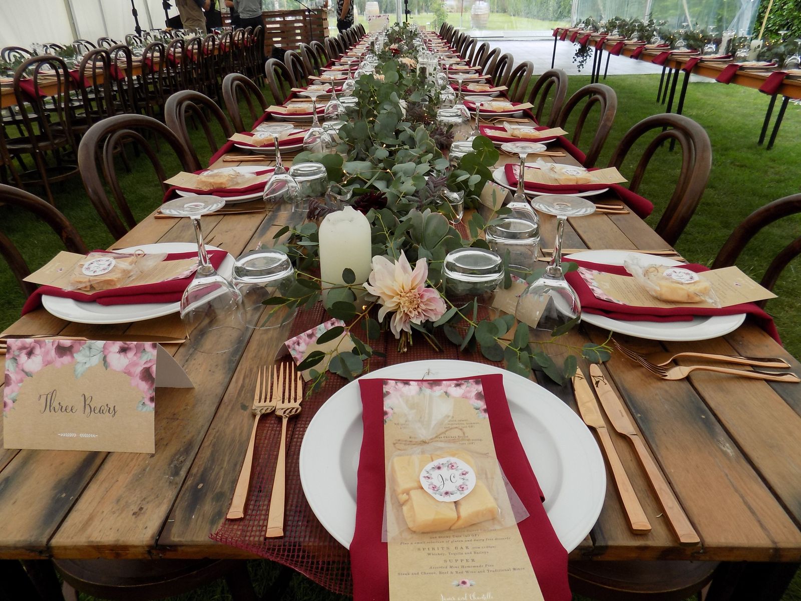 Long-table wedding styling in Hawke's Bay